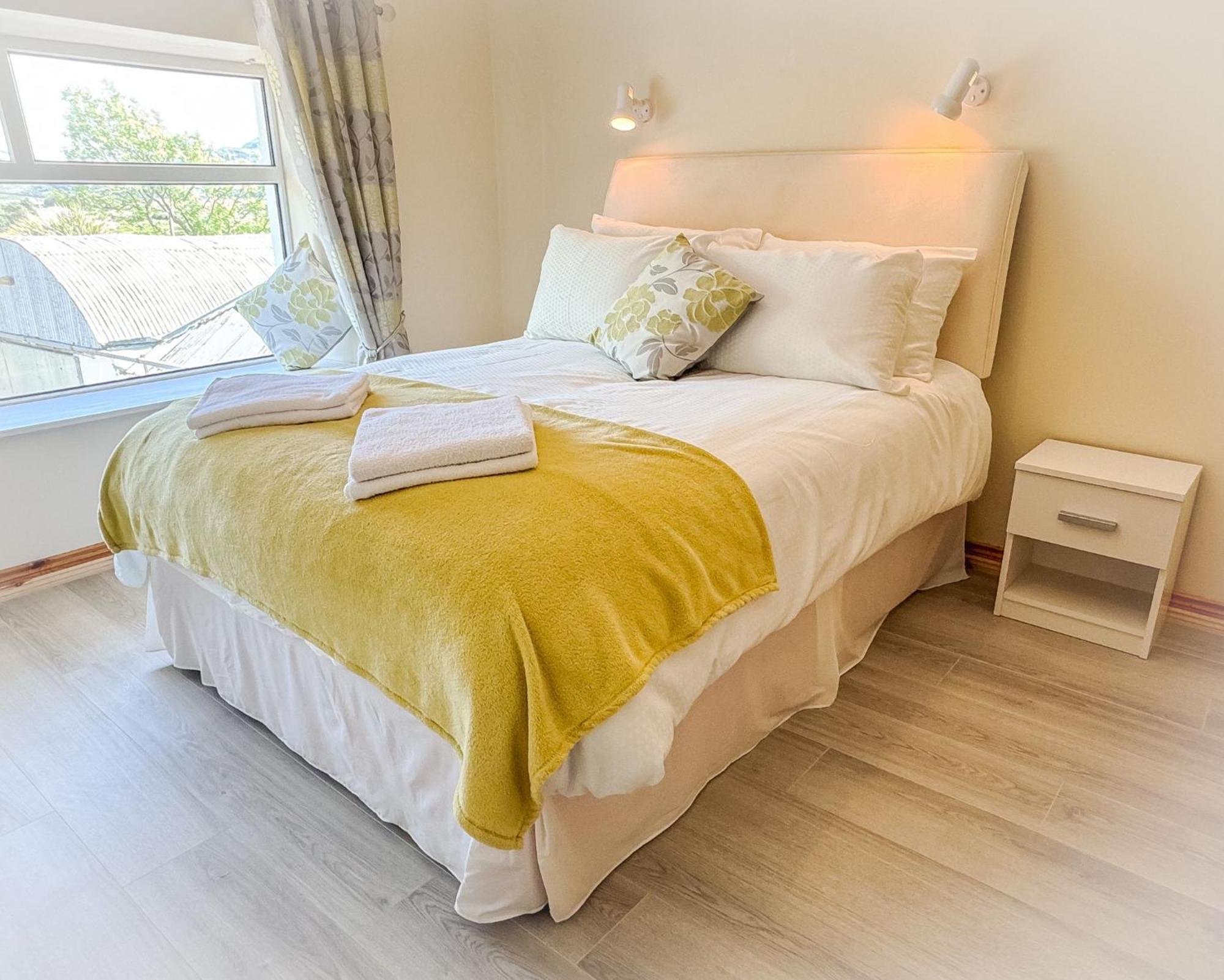 Kilcashel House, Ardara, F94 P802 Bed & Breakfast *